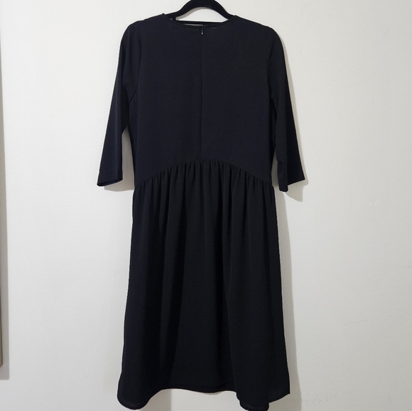 Solika Heidi Dress - Picture 2 of 7